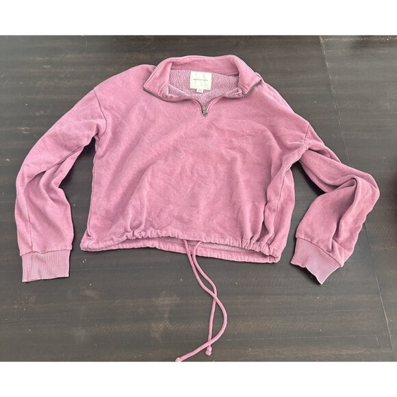 American Eagle Outfitters Sweaters - Women’s American Eagle Pullover Sweatshirt Small